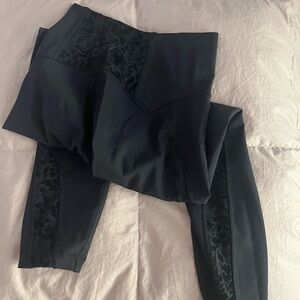 Lululemon Black Leggings with Floral Pattern- size 4